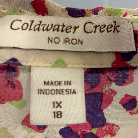 Cold Water Creek size 1X flowery, no iron button up shirt - Picture 2 of 3